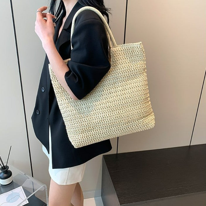Handwoven tote bag with structured weaving Kalsten