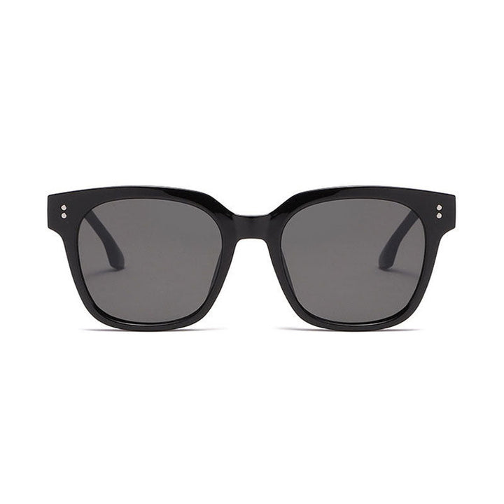 Women's sunglasses in innovative design with wide frame Kalsten