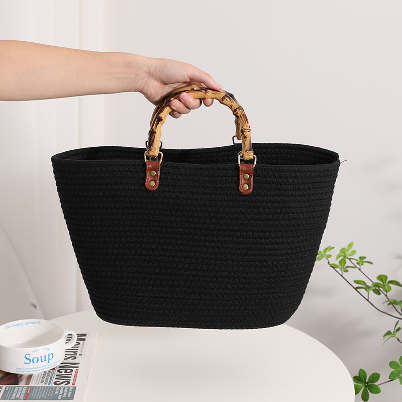 Fashionable straw bag with bamboo handles Kalsten
