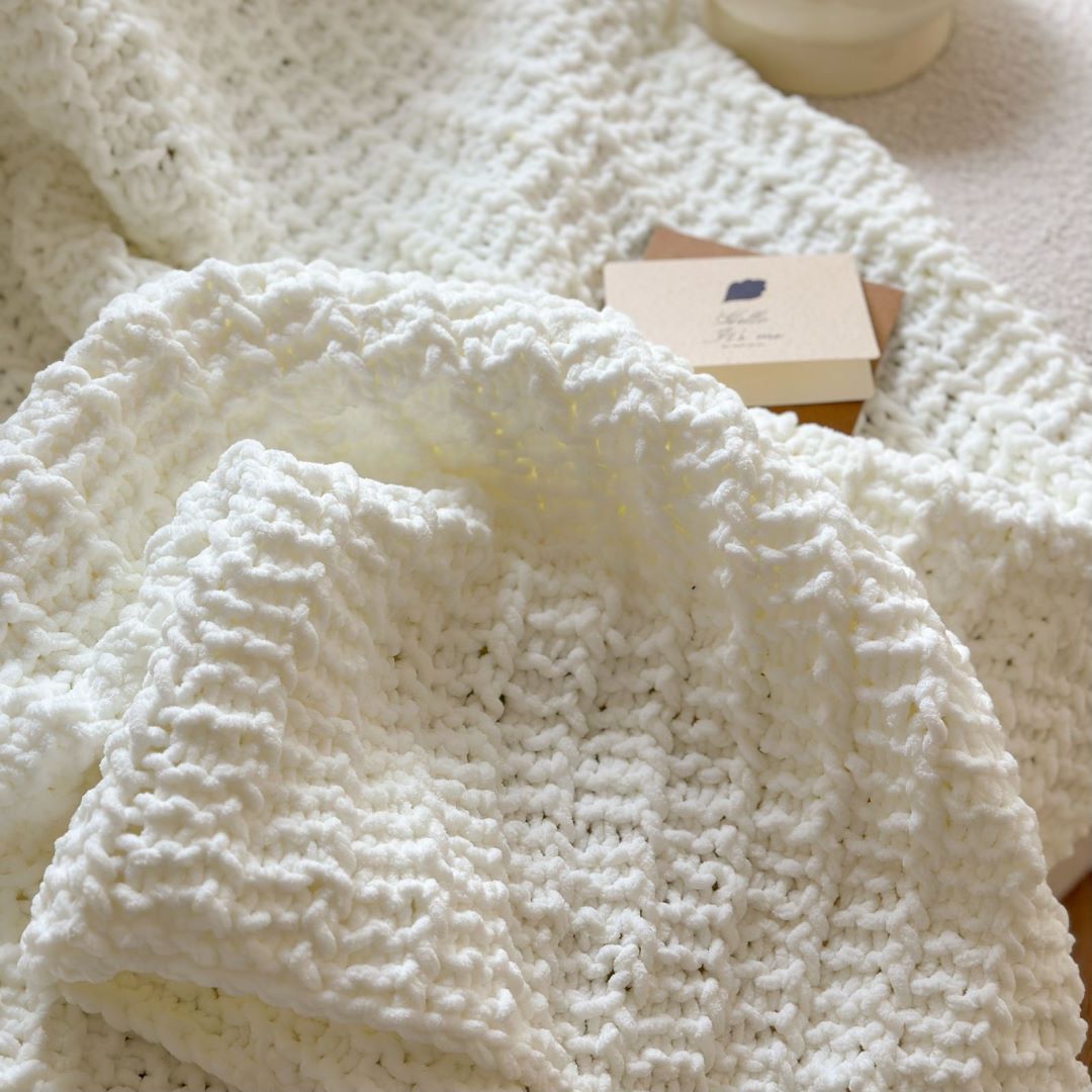 Women's Cozy Knit Blanket Kalsten