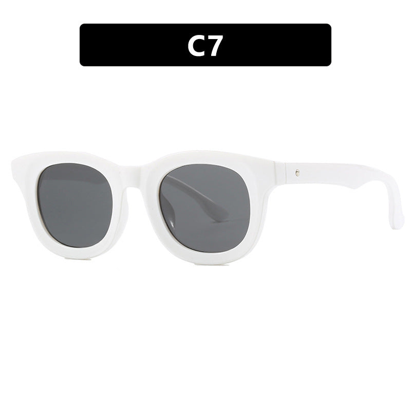 Women's trendy oversized sunglasses with distinctive design Kalsten