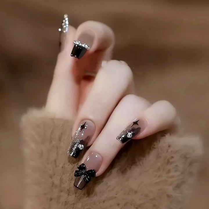 Artificial artificial nails with heart design Kalsten