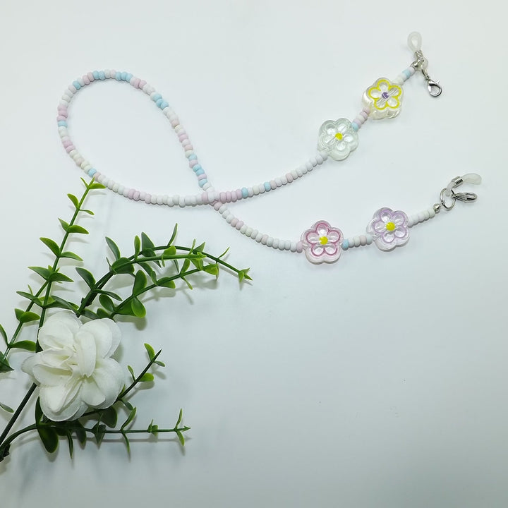 Playful glasses holder chain with flower pendants Kalsten