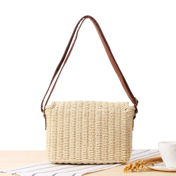 Handcrafted Shoulder Bag Made of Natural Bast Kalsten
