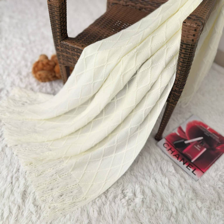 Elegant Textured Knit Scarf Kalsten
