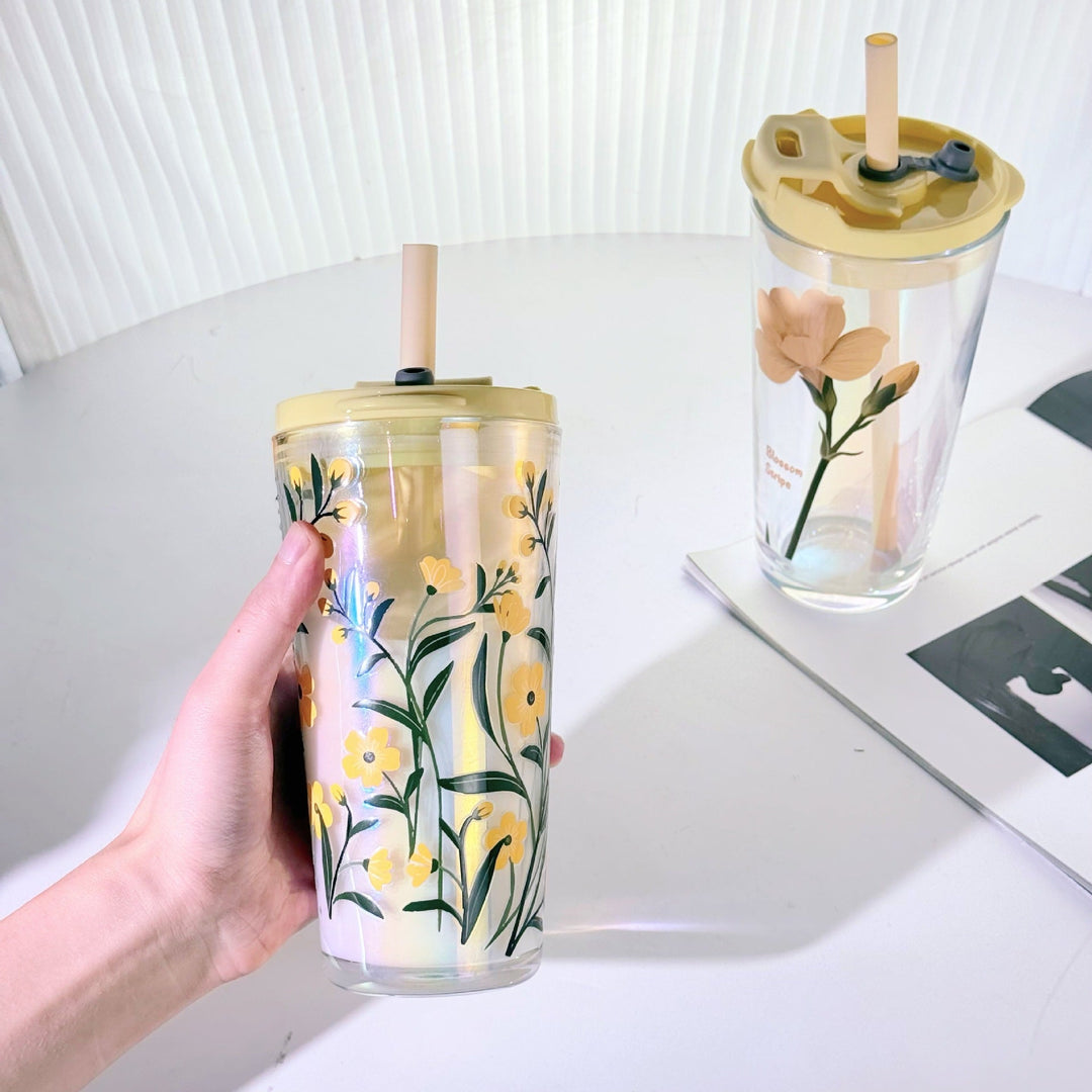 Women's drinking cup with practical silicone protective sleeve and decorative floral patterns Kalsten