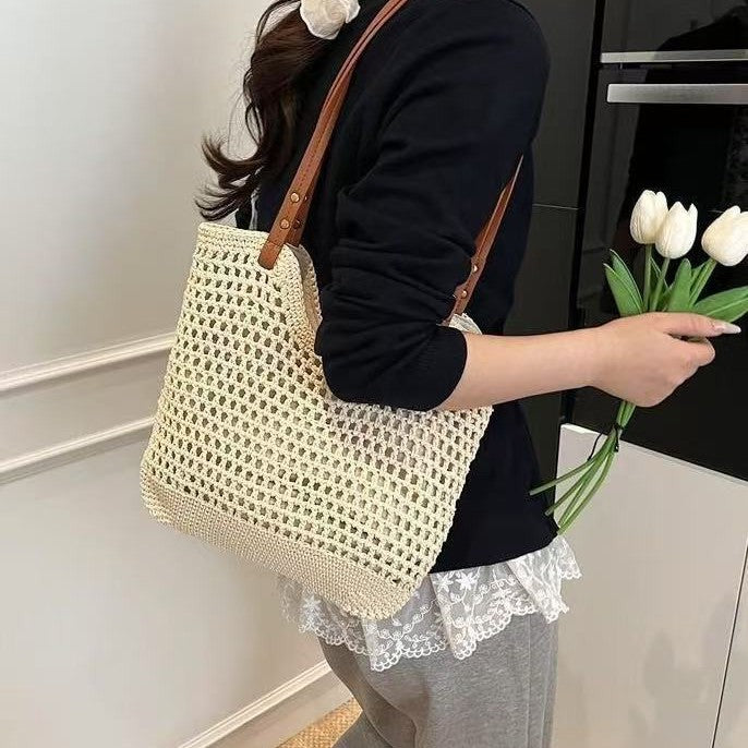 Airy Macrame Beach Bag Kalsten