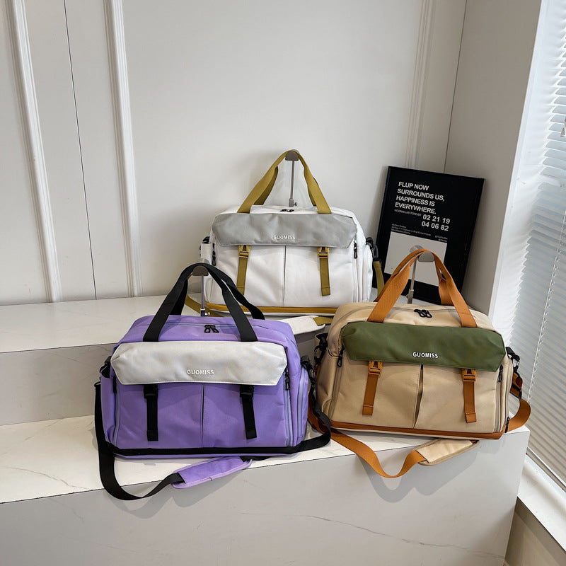 Sports bag with multifunctional compartments Kalsten