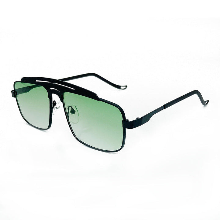 Fashionable Oversized Sunglasses with Elegant Design Kalsten