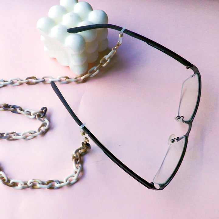 Fashionable Glasses Chain Made of High-Quality Plastic Kalsten
