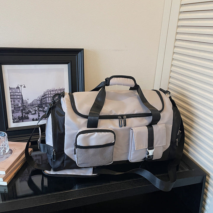 Sporty multifunctional travel bag with external pocket Kalsten