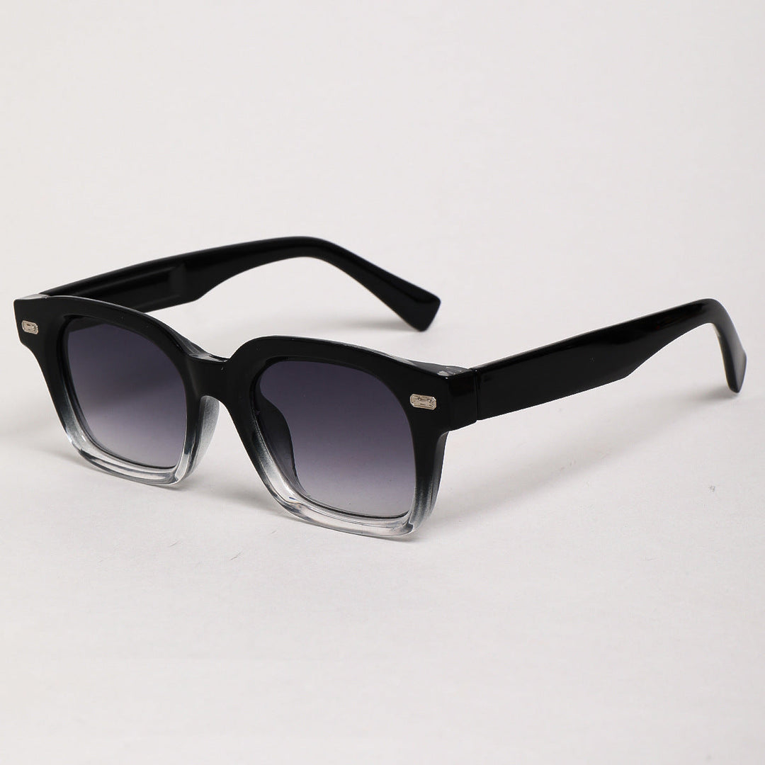 Ladies sunglasses in trendy retro design Kalsten