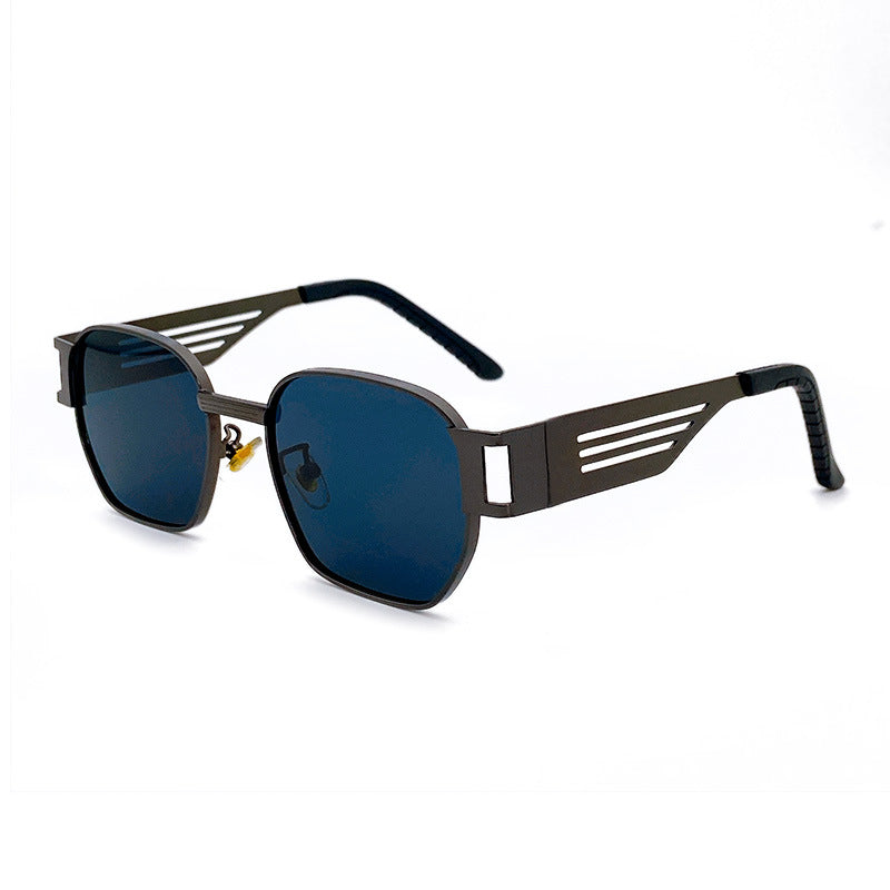 Stylish Oversized Sunglasses in Modern Metal Design Kalsten