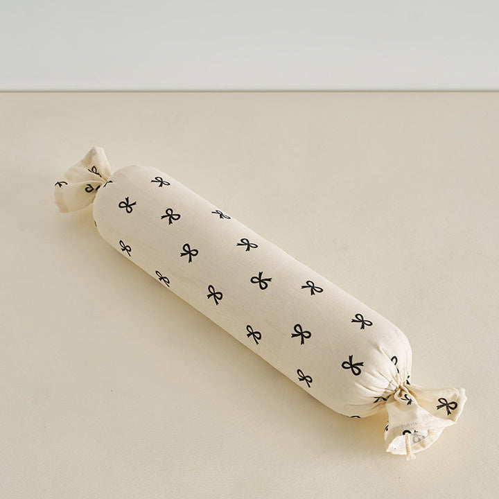 Neck support roll with loving heart design Kalsten