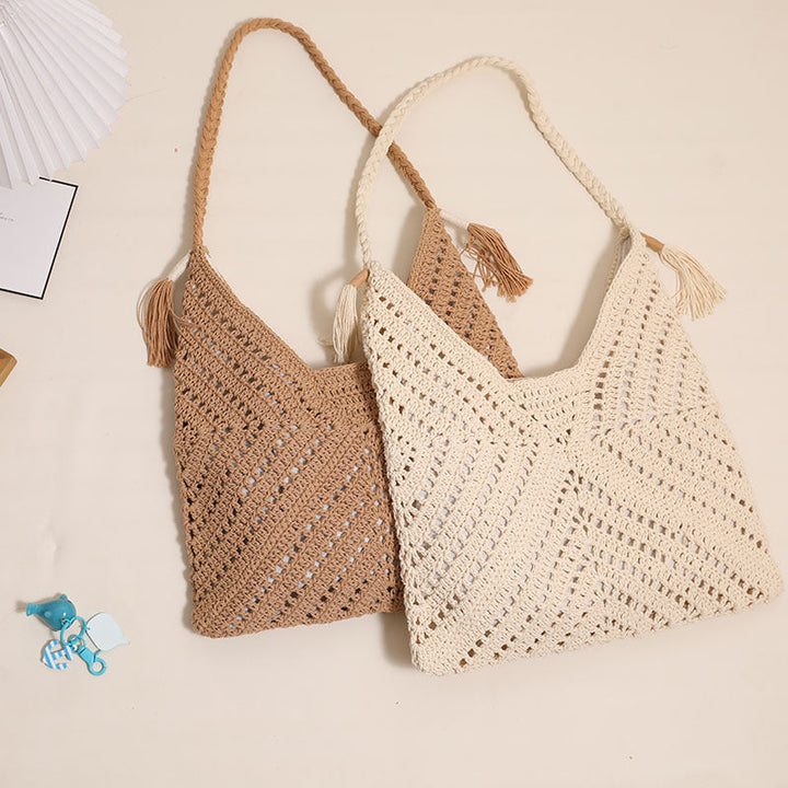 Handmade macrame crossbody bag with playful tassels Kalsten