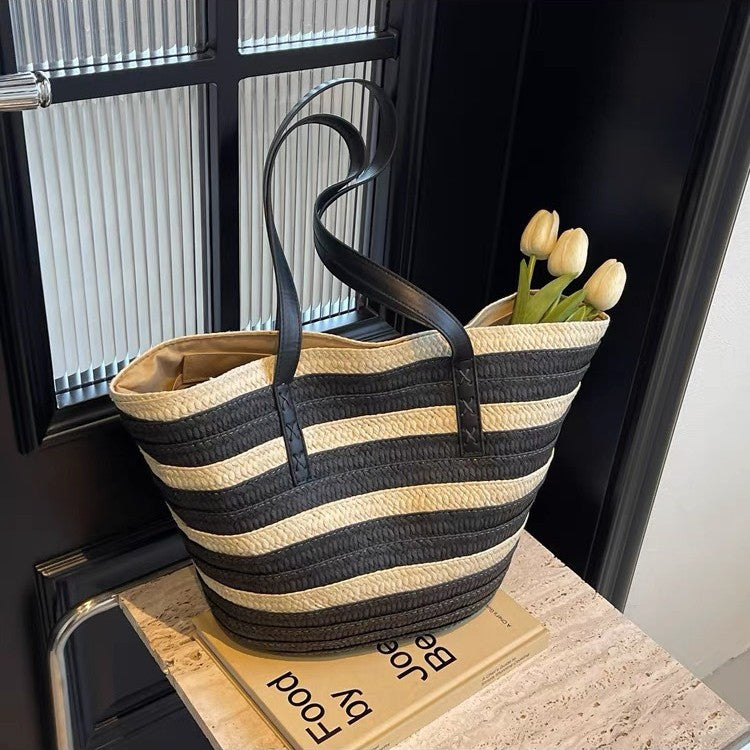 Beach bag with sturdy leather handles Kalsten