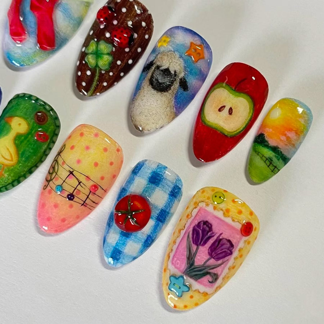 Artistic Ocean-Themed Press-On Nail Art Kalsten