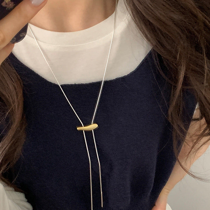 Minimalist Necklace with Elegant Pendant Kalsten