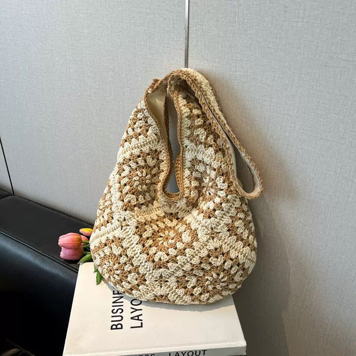 Hand-knotted shoulder bag with unique floral pattern Kalsten