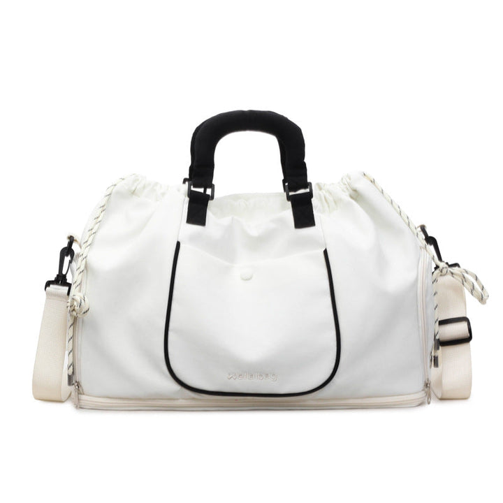 Sporty Carrying Bag with Innovative Cuff Design Kalsten