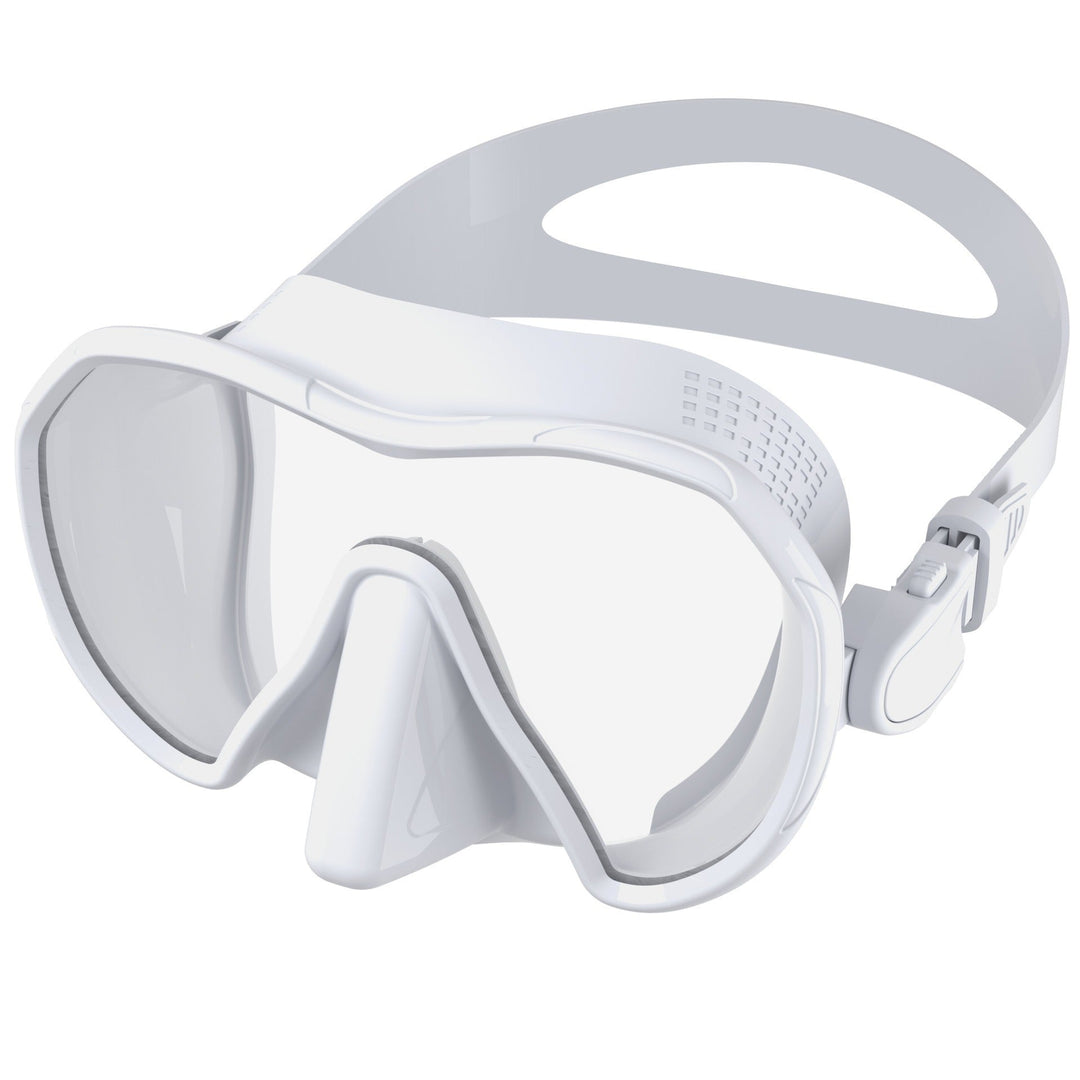 Diving mask with secure fit and innovative anti-fog system Kalsten