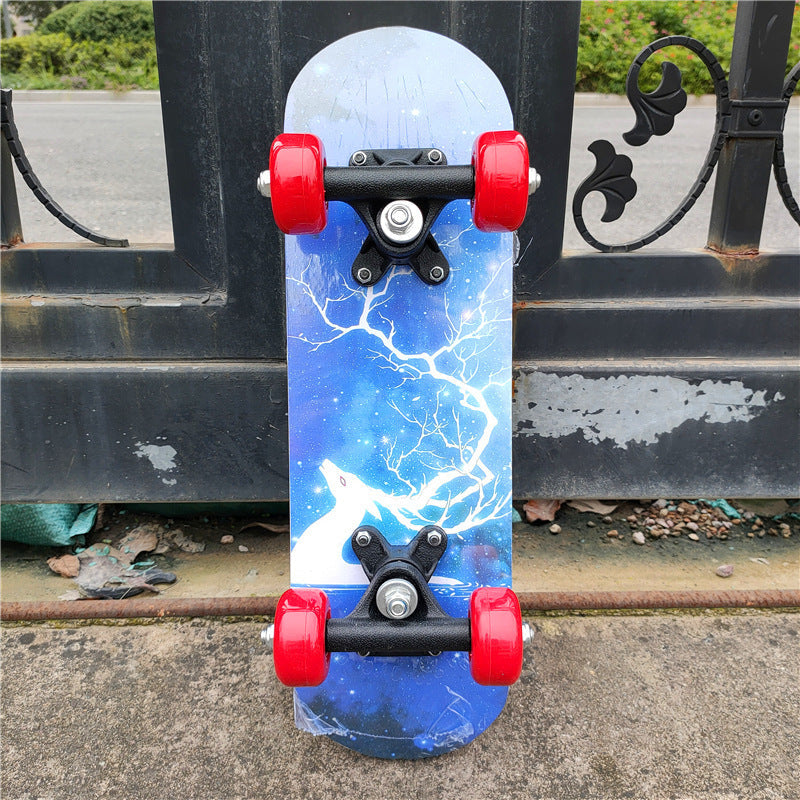 Cartoon-Themed Mini Skateboard Kalsten