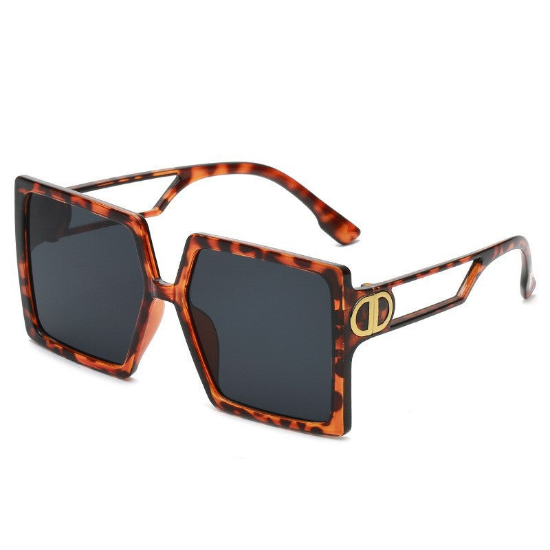 Women's Elegant Oversized Sunglasses with Geometric Frame and Polarized Lenses Kalsten