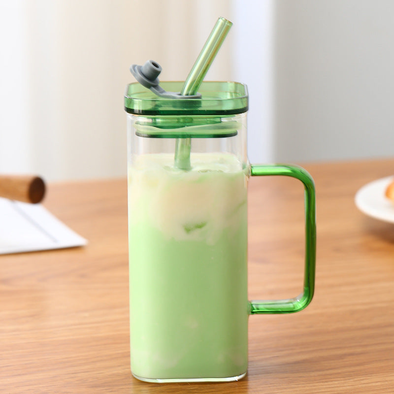 Women's drinking container with innovative lid system and integrated straw Kalsten