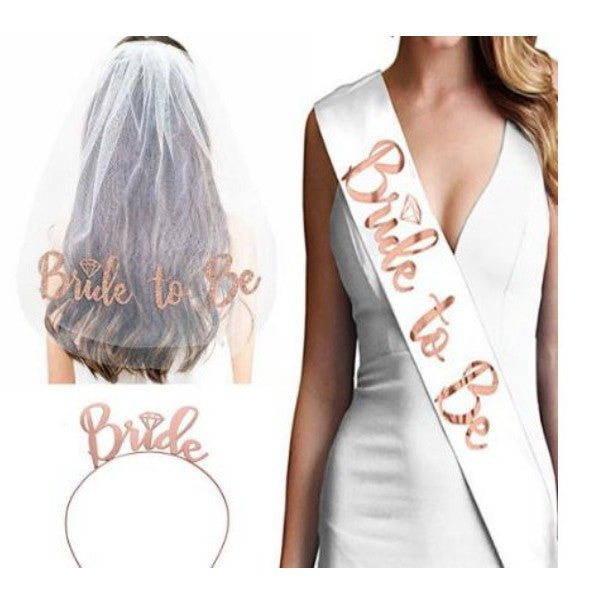 Women's bridal accessories set with shimmering veil and personalized sash Kalsten
