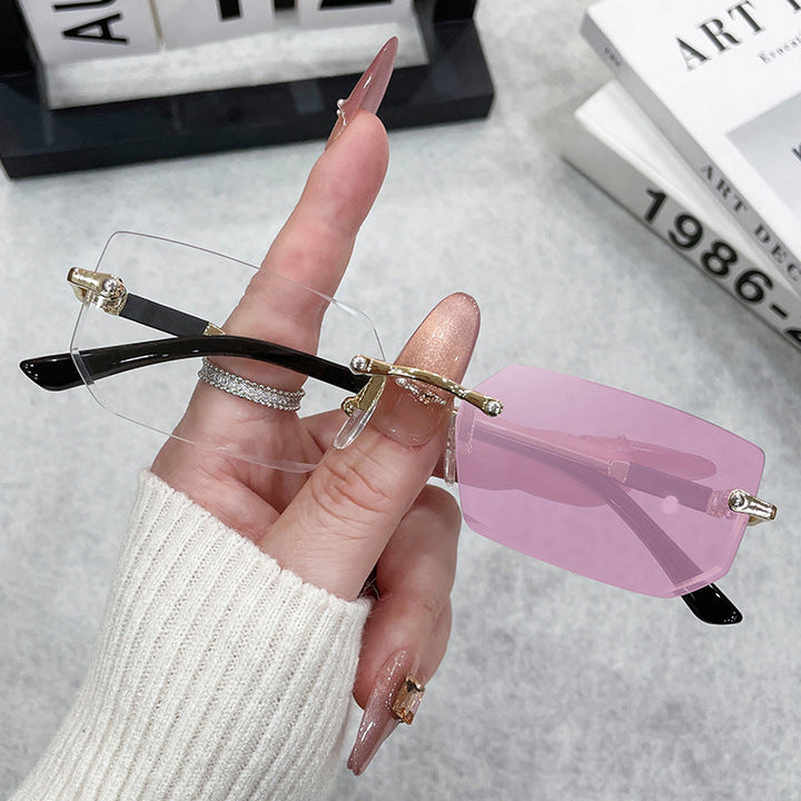 Ladies elegant and fashionable sunglasses with transparent frame Kalsten