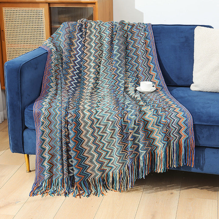 Ladies Decorative Zigzag Pattern Blanket Kalsten