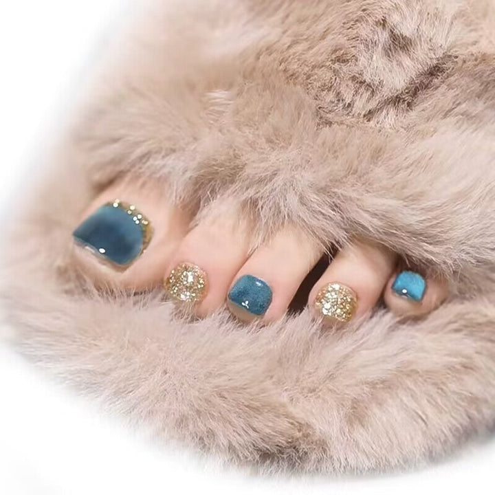 Heart-Embellished Press-On Toe Nails Kalsten