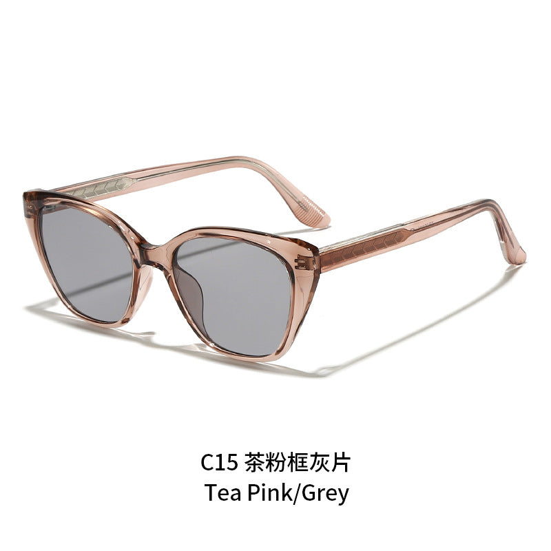 Women's fashionable sunglasses in feminine geometric design Kalsten