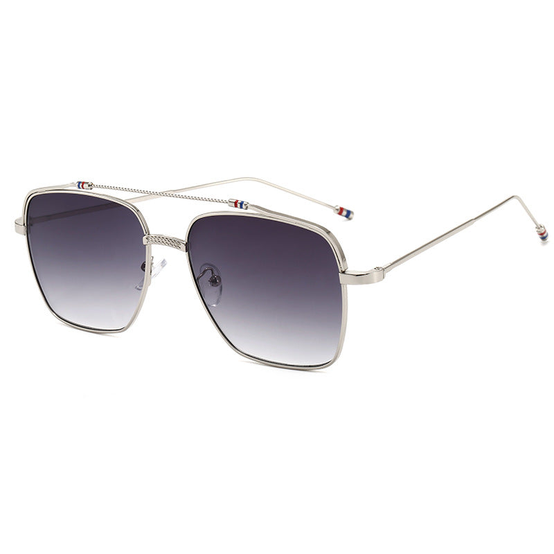 Ladies trendy curved glasses with narrow metal frame Kalsten