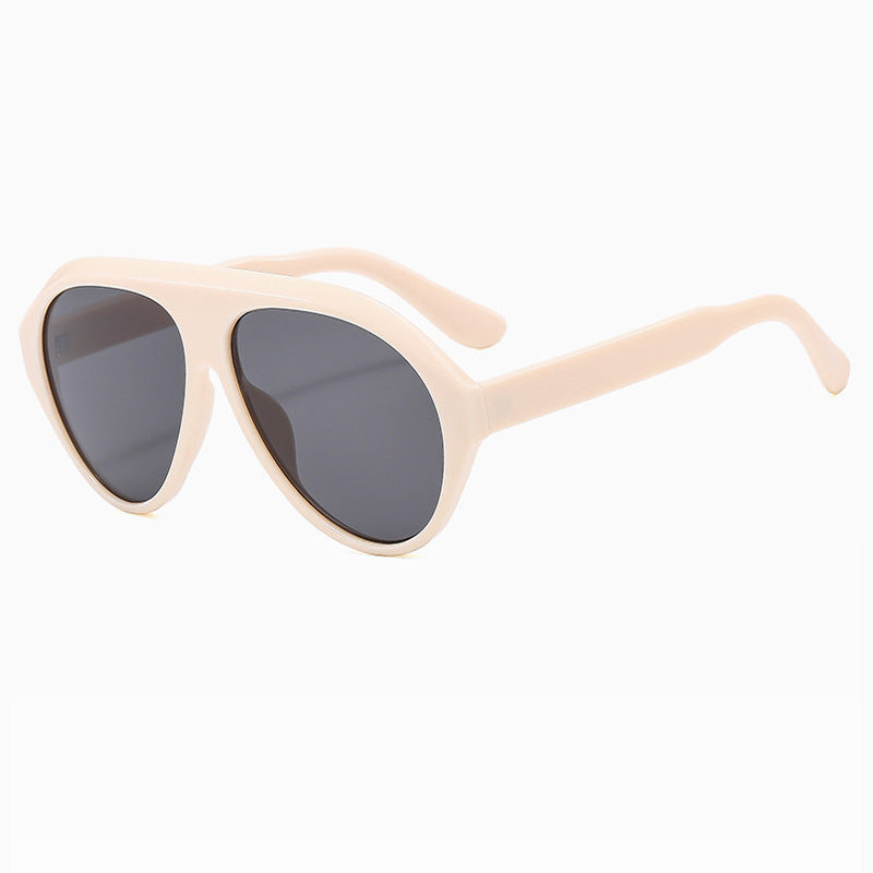 Women's Sporty Sunglasses with Sleek Design and Polarized Lenses Kalsten