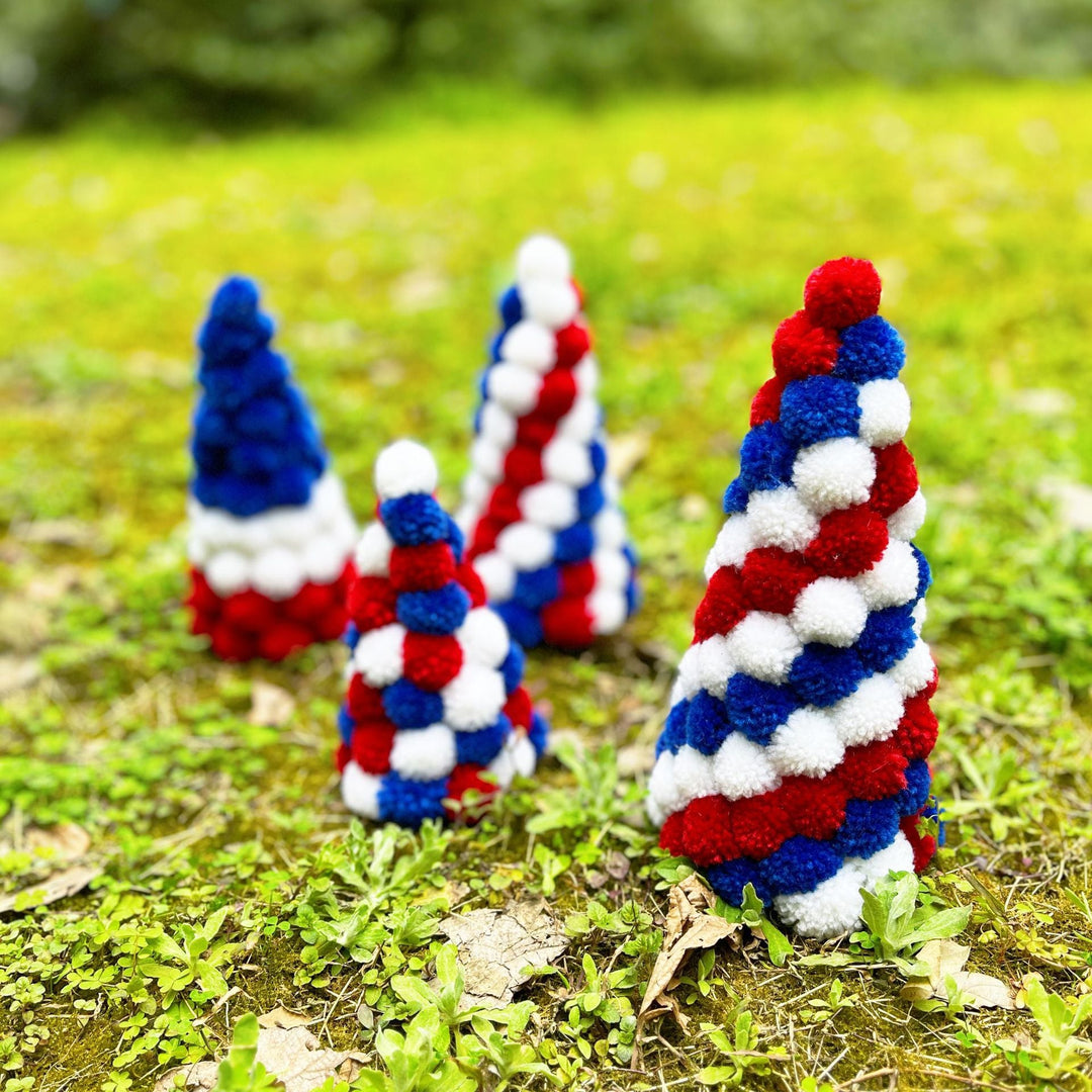 Unisex nan handcrafted Pompon Christmas tree table decoration Kalsten