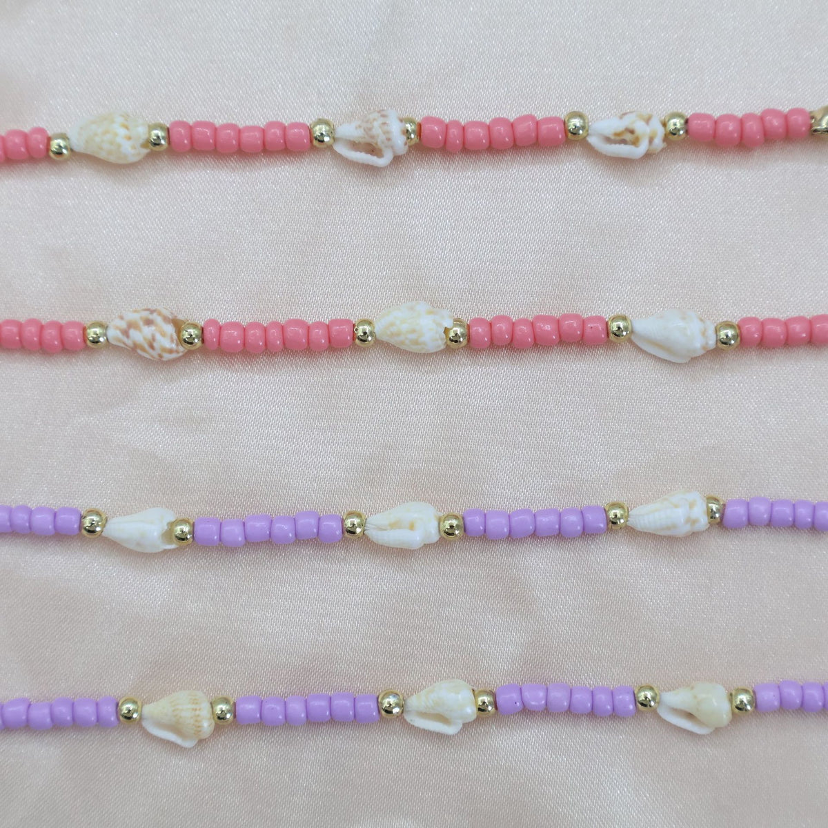 Beaded Eyewear Chain Acalora