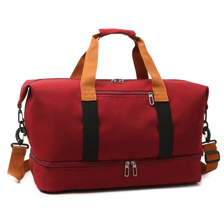 Sporty travel bag with sturdy carrying handles and adjustable shoulder strap Kalsten