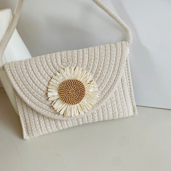 Fashionable shoulder bag with flower appliqué Kalsten