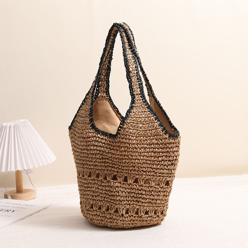 Handmade straw bag with decorative details Kalsten