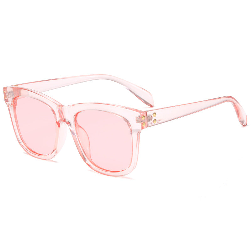 Ladies fashionable sunglasses in contemporary design Kalsten
