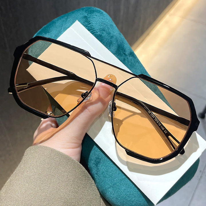 Women’s geometric sunglasses with special frame and UV protection Kalsten