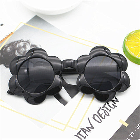 Women's sunglasses in playful floral pattern Kalsten