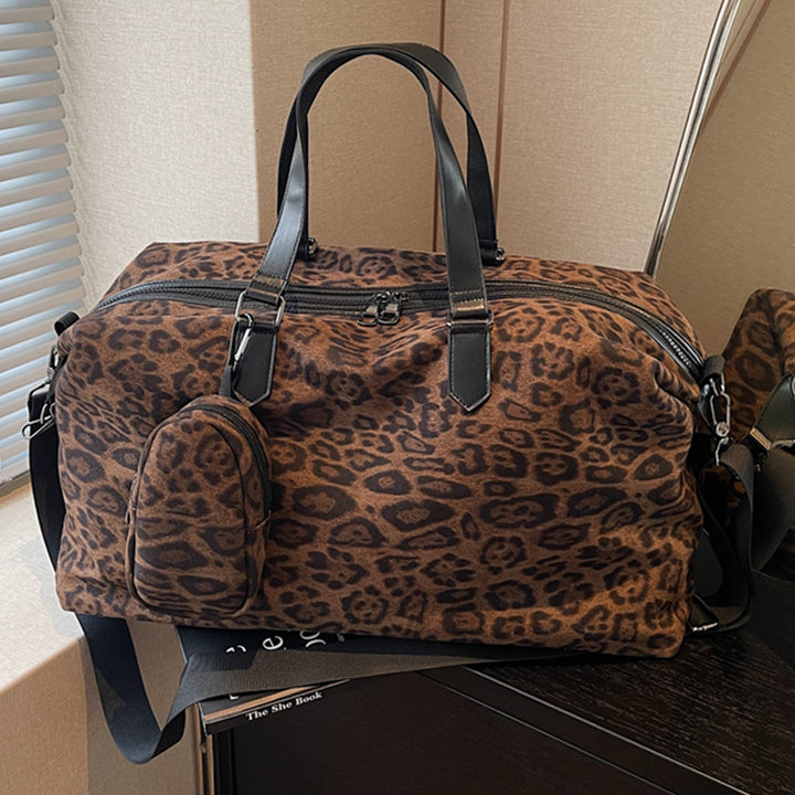 Weekend travel bag in fashionable leopard pattern Kalsten