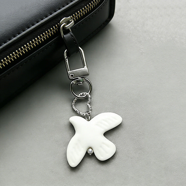 Fashionable keychain with bird design Kalsten