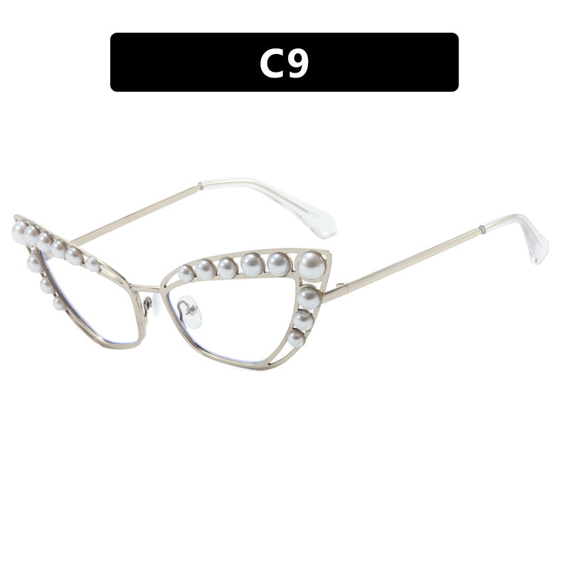 Ladies Cat-Eye Sunglasses with Exclusive Pearl Tip Frame Kalsten