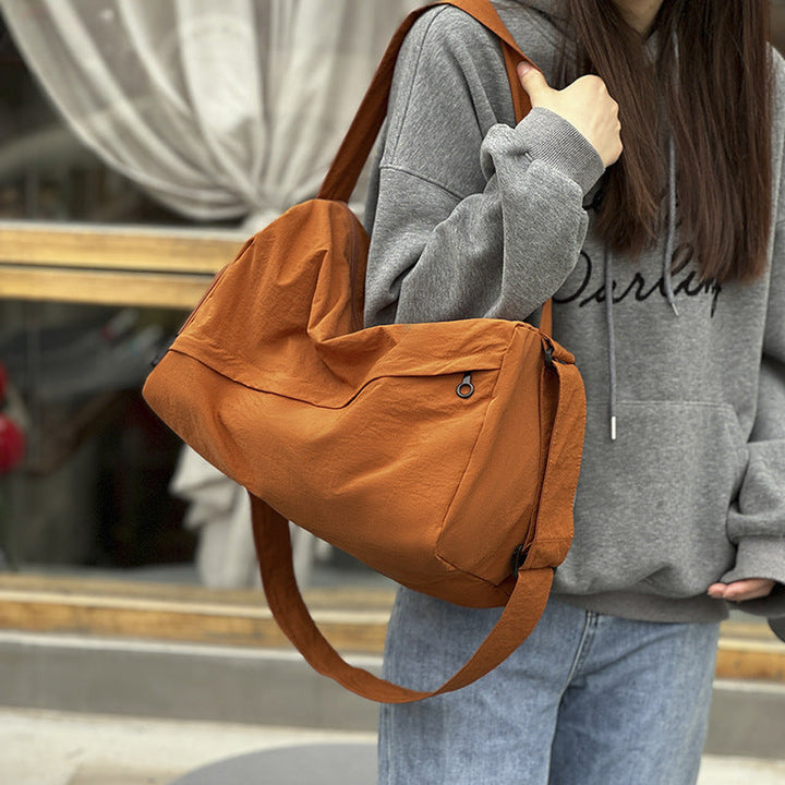 Multifunctional Sports Bag with Ergonomic Design Kalsten