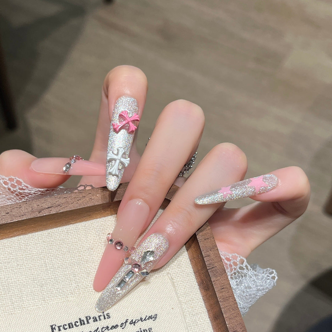 Luxury Themed Press-On Nail Designs Kalsten