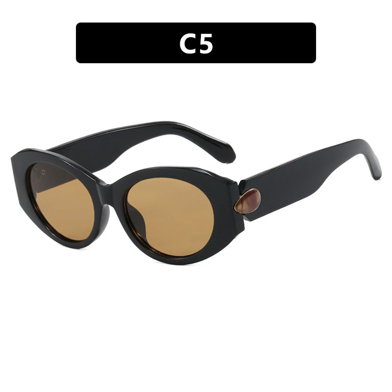 Women elegant sunglasses with stylish contours Kalsten