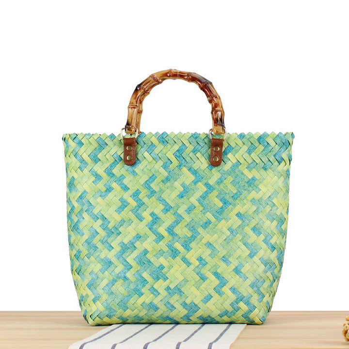 Stylish shopping bag made of braided natural material Kalsten